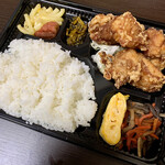 Yakitori Miki - 鶏唐揚げ弁当(¥500)大盛(+¥100)
                        一番人気の唐揚げは味もボリュームも抜群！