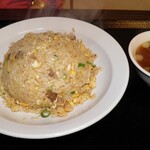 らーめんでぽっと - チャーハン(スープ付き) 700円