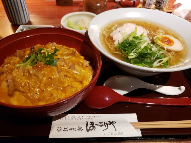 人気の親子丼 By しゅうぼー 比内地鶏 ほっこりや 彦根 焼鳥 食べログ