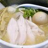 らーめん銀杏 - たまに行くならこんな店は、松戸駅近くで鶏白湯ラーメンが楽しめる「らーめん銀杏　松戸店」です。