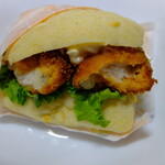 アルサスローレン 上野松坂屋店 - これはエビカツ、かな ?