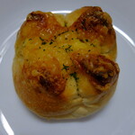 アルサスローレン 上野松坂屋店 - オニオンのなんかだと思う。特徴は安価 !