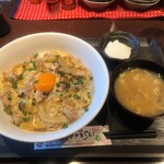 TAKI - 大山鶏炭火焼親子丼