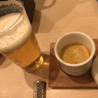 だし屋 おわん - ビール、サービスの雲丹茶碗蒸し