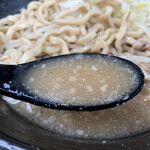 豚さんち - あっさり飲みやすいスープ