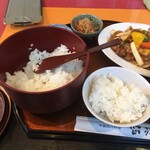 中国四川料理　留苑 - お櫃のごはん