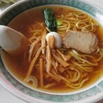 三宝園 - ギョウザセットのラーメン