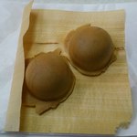 西川のぱんじゅう - ぱんじゅう２個（１５０円）。