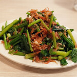 トンテキ食堂8 - ほうれん草とニンニクの芽の温サラダ(650円)