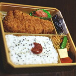 tonkatsumaisen - たっぷりロースかつ弁当（１，０２６円）２０２０年５月