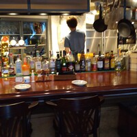 カルネジーオ イースト - 