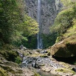料亭 やまさ旅館 - 東椎屋の滝