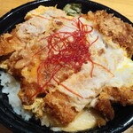 Katsudonno Katsusato - キムチかつ丼560円(税抜き:以下同)からLINEクーポンで50円引