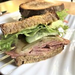 So Moreish Cafe - 料理写真: