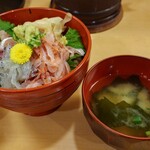 かもめ丸 - ぬまづ丼