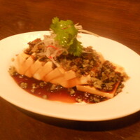 中国飯店 紫玉蘭 - ピータン豆腐
