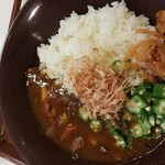 すき家 - 鰹節オクラカレー￥620