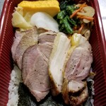 ラーメン巌哲 - 巌哲さんの盛り合わせ弁当