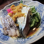 季節一品料理 藤原 - きずし盛り合わせ￥600