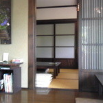 蕎麦 阿き津 - 店内奥を見る、ここはある程度の人数が入れます