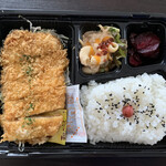 ガンバ！ガンバ！！ - A.トンカツ弁当　500円(税込)