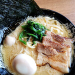 横浜家系ラーメン 布施商店 - (2019.05)