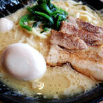 横浜家系ラーメン 布施商店 - (2019.05)