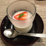 禅紫 - デザート　杏仁