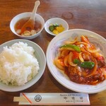 華勝園 - スブタ定食