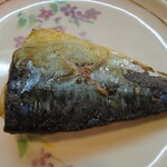 立ち飲み へ - 焼きサバ塩