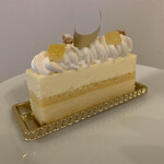 リョウラ - 【2020.5.9】フロマージュクリュ500円