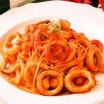 Tomato sauce spaghetti with plenty of seafood