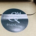 コーヒーとおやつの店 アンドモア - お洒落なデザインのシールです！