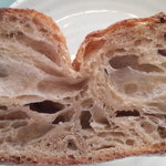 たま木亭 - カンパーニュ断面