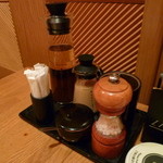 トンカツ・トンしゃぶ ケンボロー - 調味料たち♪