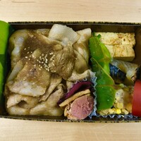 霞町三◯一ノ一 - 極上 百年の孤独豚の生姜焼き重