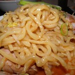 らーめんでぽっと - 麺を掘り起こして(^-^;