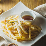 ワイン酒場。LONGING HOUSE 軽井沢 - フライドポテト