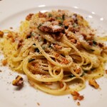 BAR 杉谷 - くるみとバジルのフェットチーネ(ハーフサイズ)