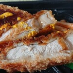 お弁当の重兵衛 - ボリュームとんかつ断面