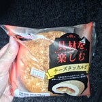 井口食料品店 - チーズダッカルビパン130円