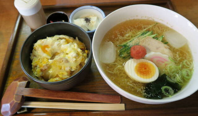 御はっと家 - 泉中央（郷土料理）の写真