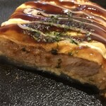 Rakka Sei - 厚さ1センチの豚ロース肉が入ってます