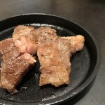 Rakka Sei - 黒毛和牛のサイコロステーキは絶品！