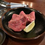 紅梅園 - R.1.9.7.昼 (塩)タン 980円税別