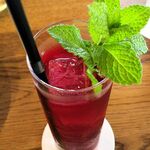 バーグ - クランベリー―ジュース