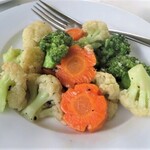 Dao Tien River - ボイル野菜のサラダ