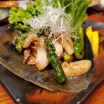 旬彩きっちんかつら - たいら貝とアスパラのバターソテー