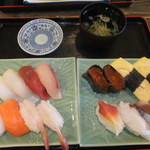 Sushi Sanraku - ランチ大入り寿司　１５貫　９５０円　【　２０１２年５月　】