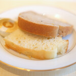 西洋料理 三笠會館 - お好み洋食セット 2300円 のパン2種類